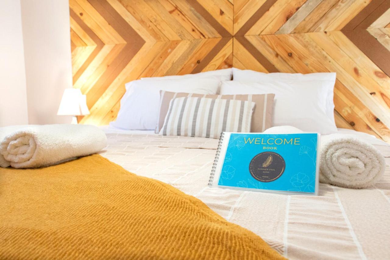 Summer Feel Suites Poros Town ภายนอก รูปภาพ
